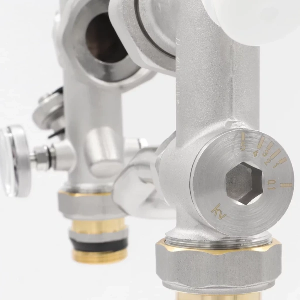 Насосно-смесительный узел для теплого пола VR240 "ViEiR"(5/1шт)